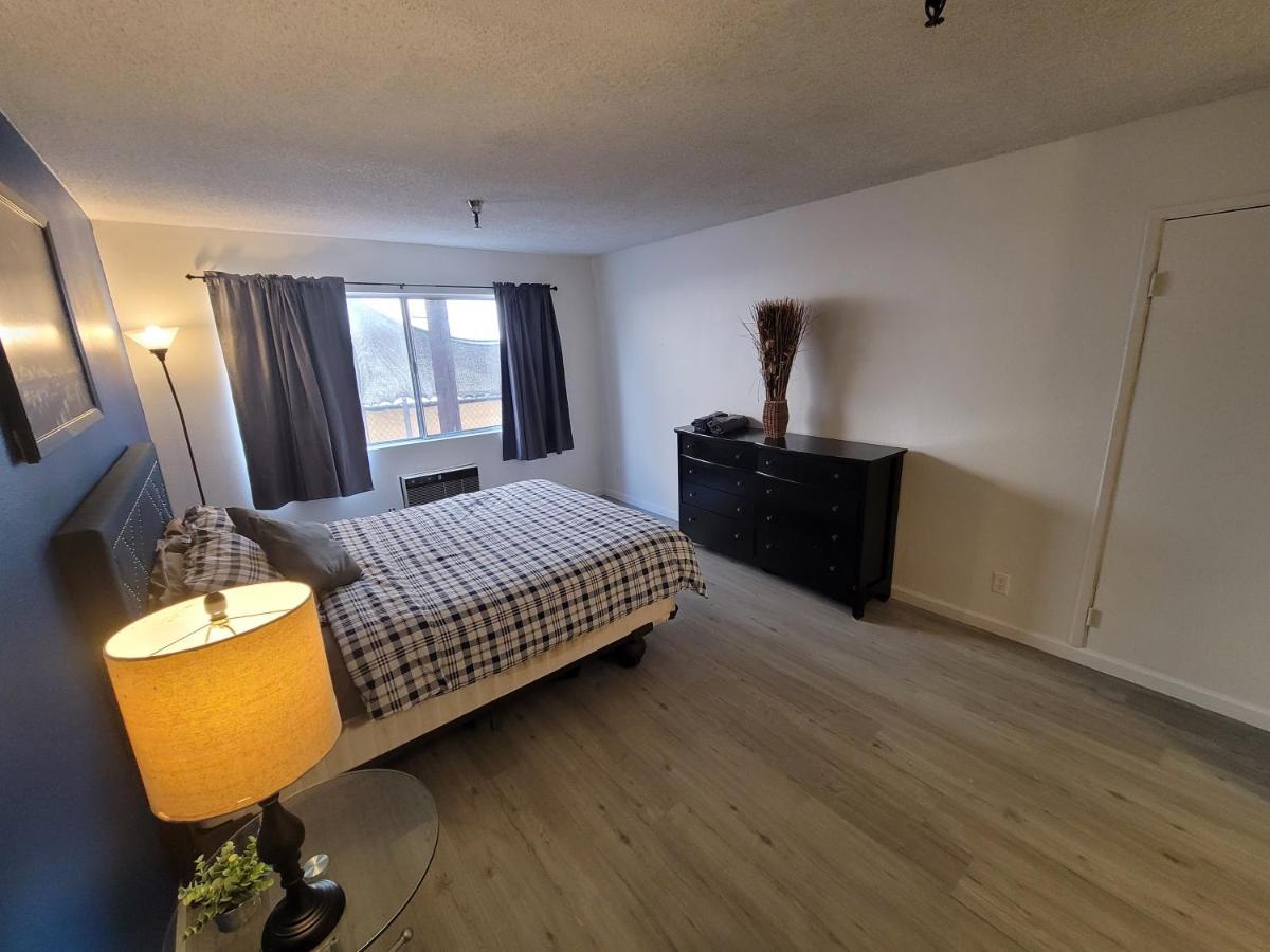 Deluxe Hotel Style Unit — Photos 2